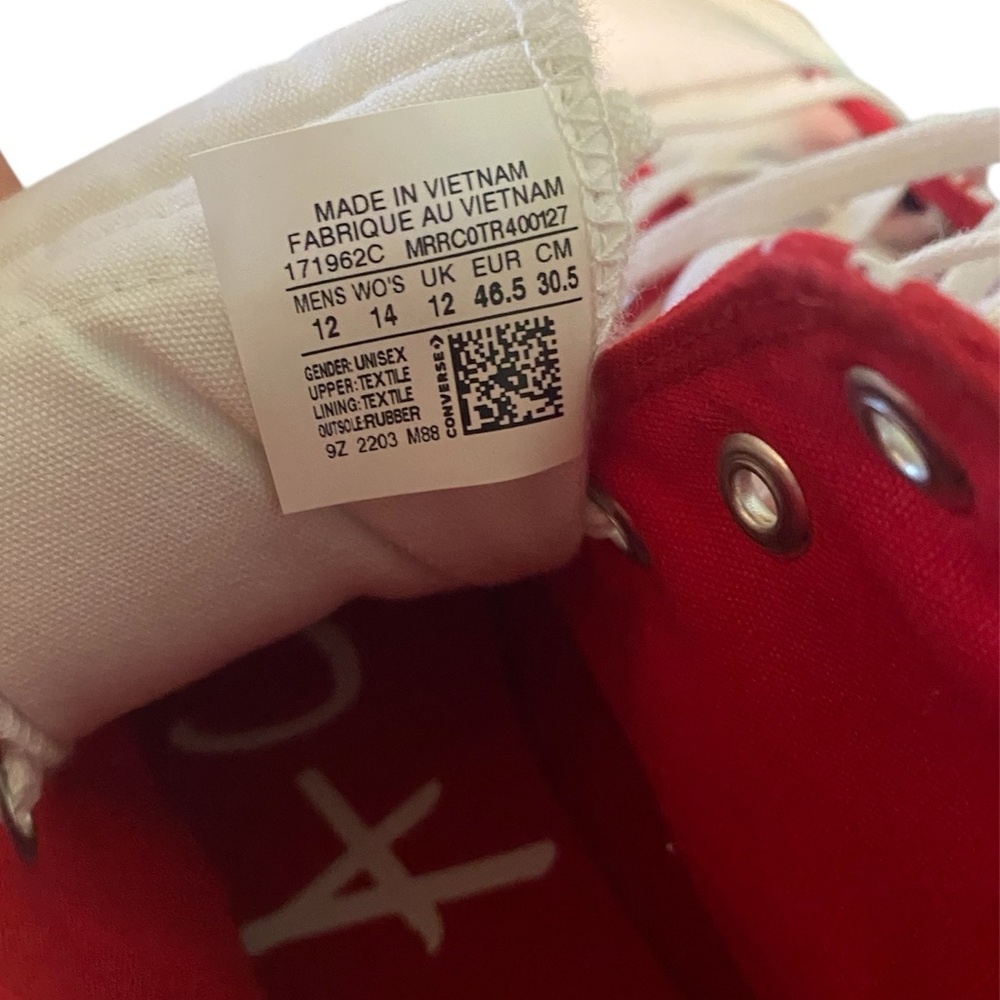 Converse High Top Shoe Sneaker Red Size 12 Men Not A Chuck - Picture 6 of 6